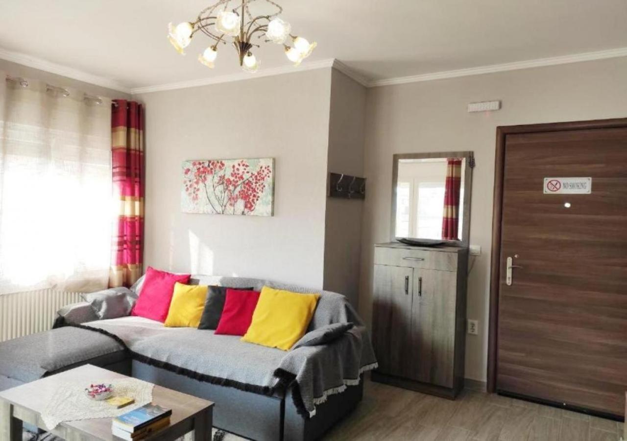 Spartacus Apartment Alexandroupoli Esterno foto